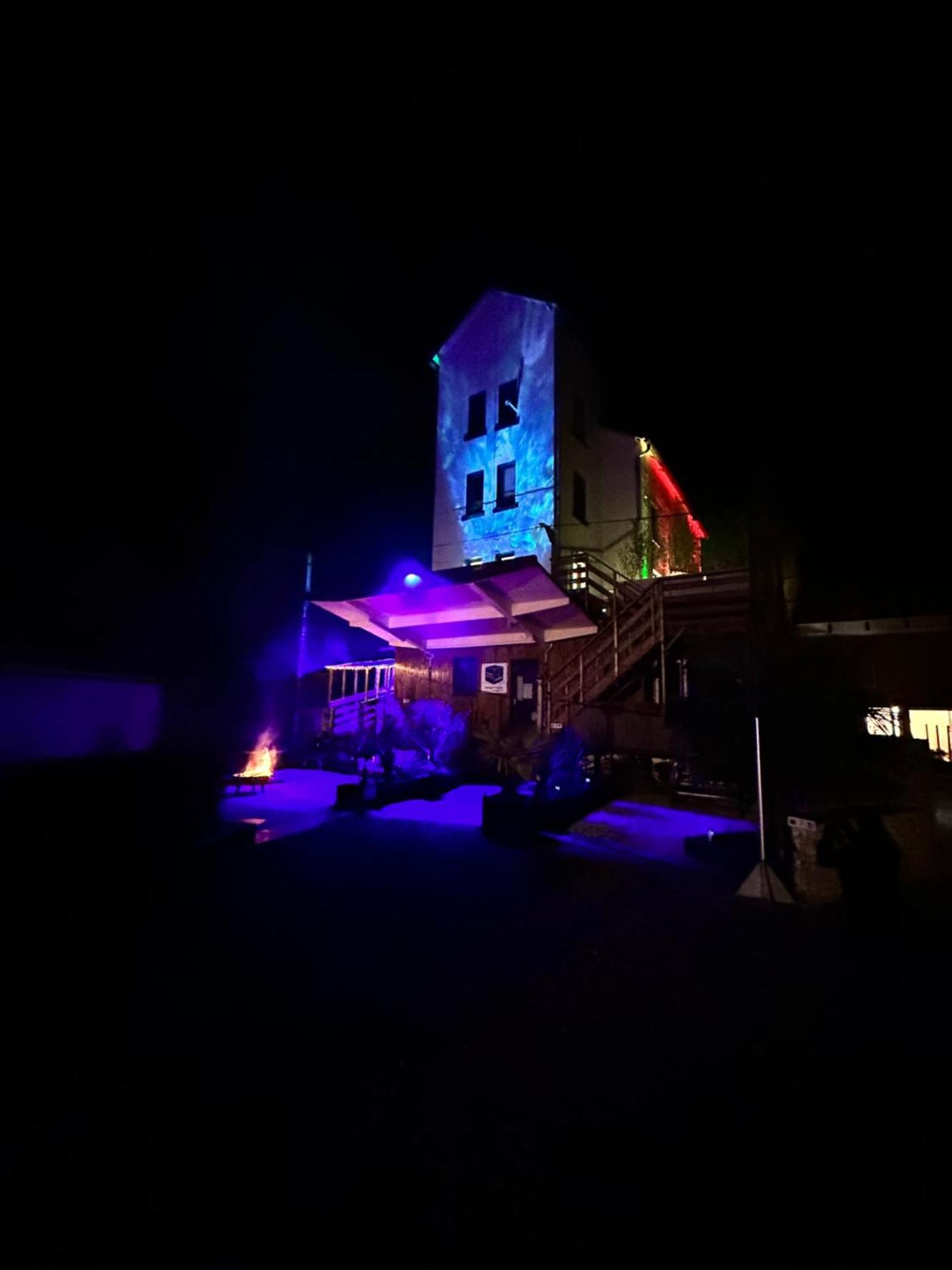 Gite Du Silo Epi De Mais Piscine Et Spa Toucy エクステリア 写真